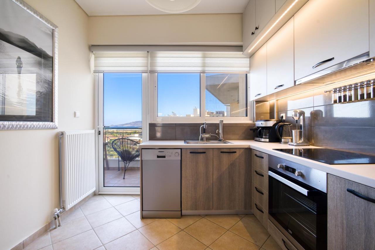Sea & Mountain Apartment Close To Port And City Lavrion Bagian luar foto